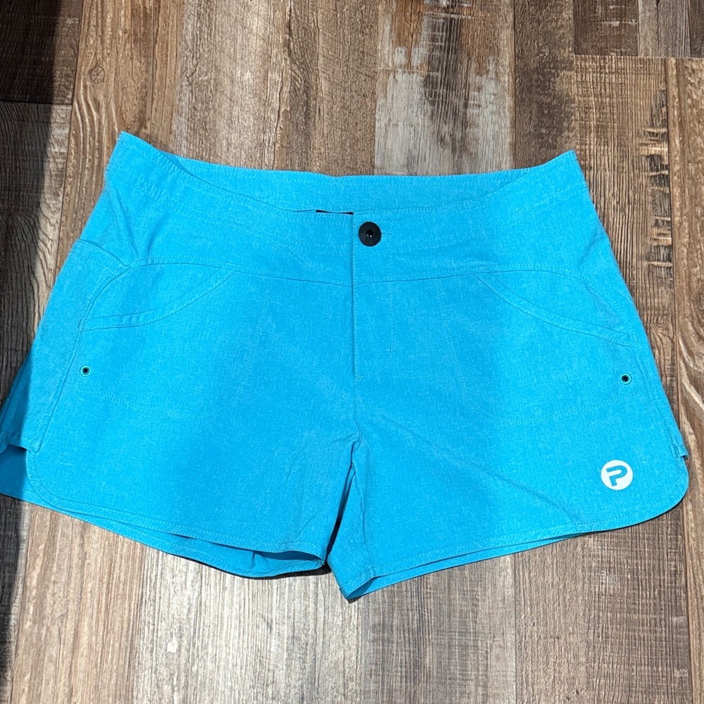 Pelagic Women's shirts size 8